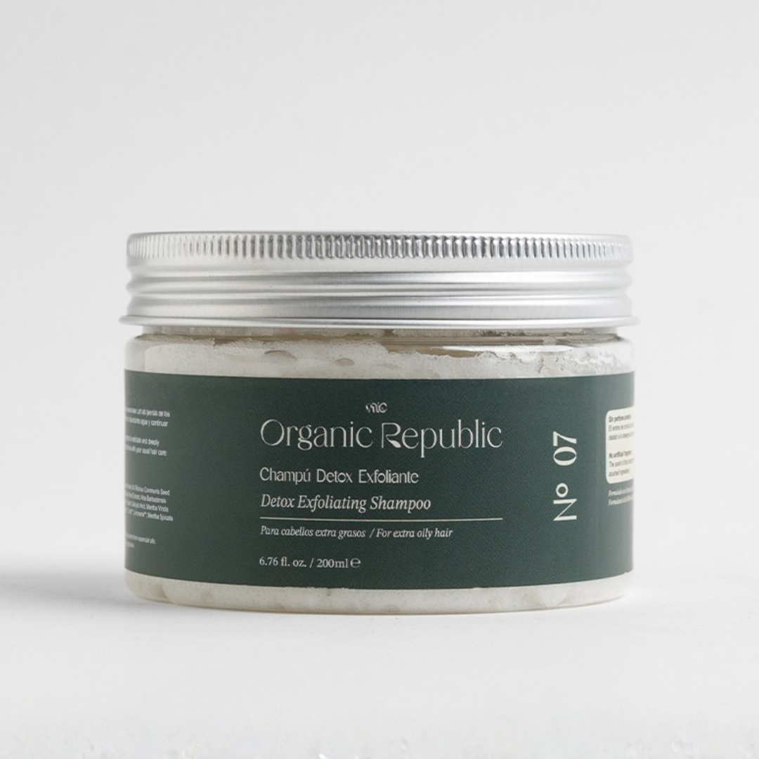 Exfoliating detox shampoo