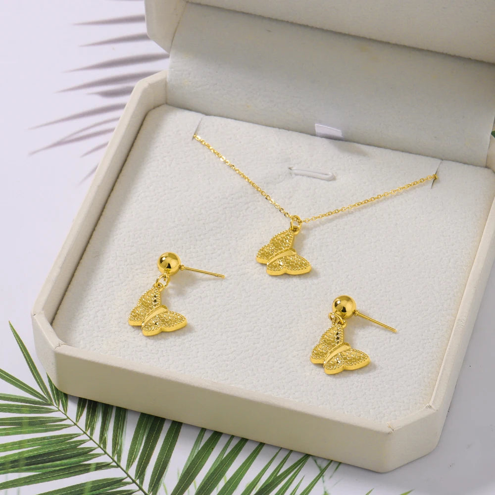 Exquisite Gold Color Butterfly Pendant Necklaces For Women Fashion Light Luxury Gold Color Necklace Earrings Sets Gifts